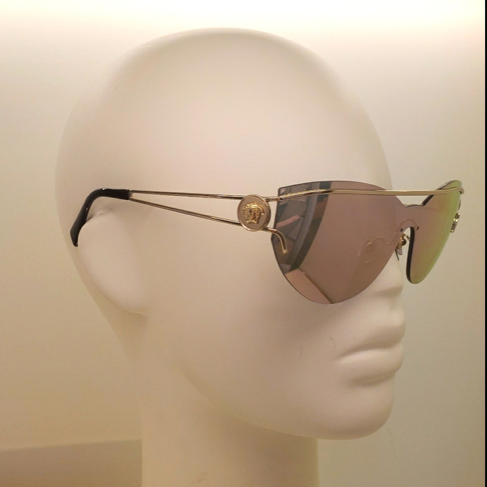 VERSACE SUNGLASES gold and mirrored